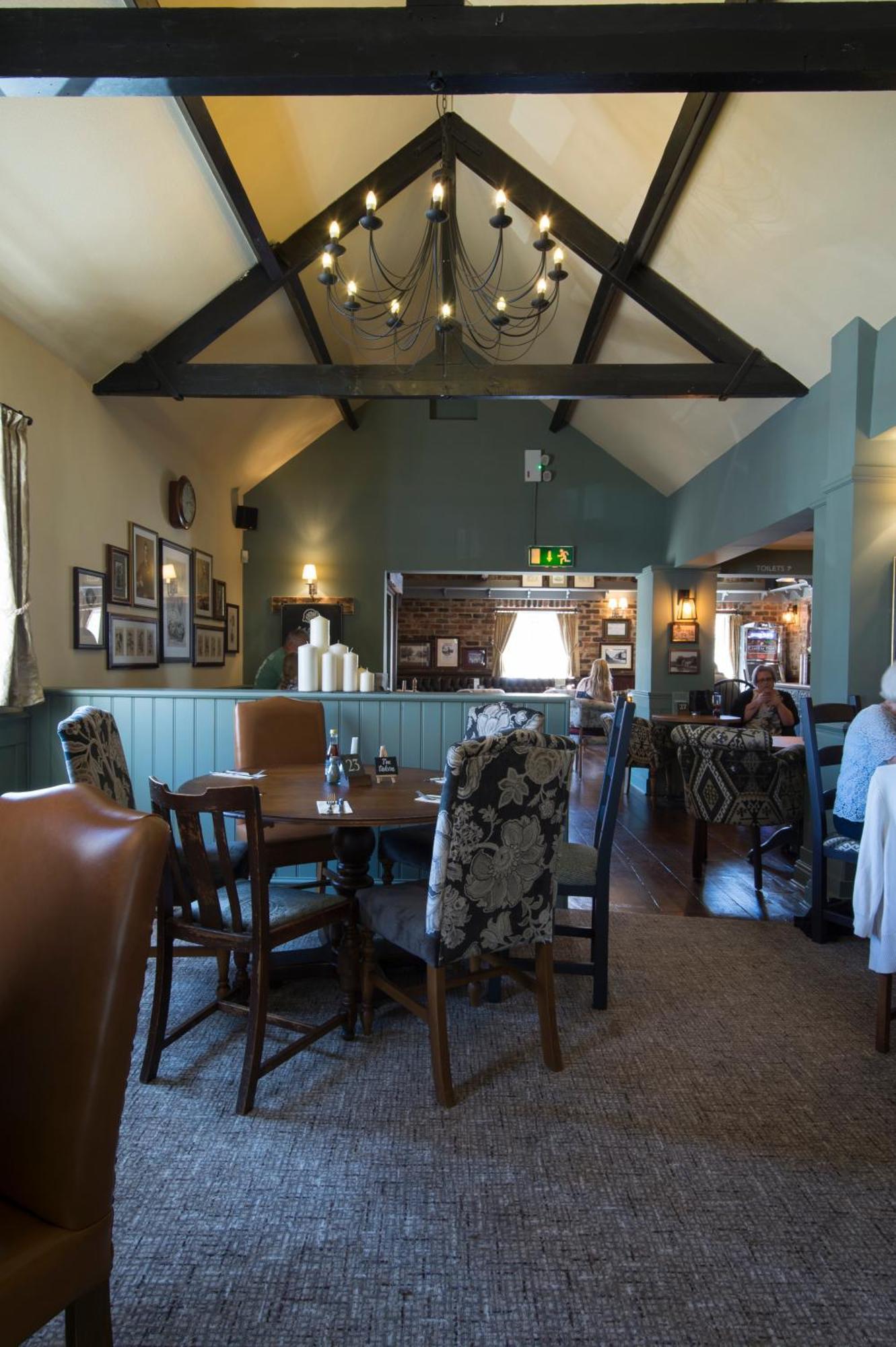 Green Dragon, Welton By Marston'S Inns South Cave Extérieur photo